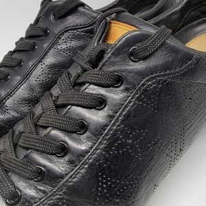 LOUIS VUITTON Black Leather Sneaker Footware